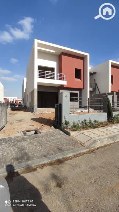 4 Bedroom Villa for Sale in Madinaty, Cairo - 535406623_1485917705818873_1148035848032945263_n (1) - Copy - Copy. jpg