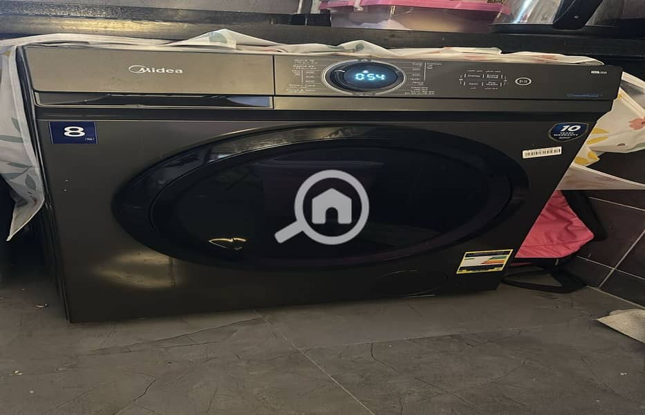 4 1a933f6f-474e-47cc-b7f3-21026e0ccf3a. jpg