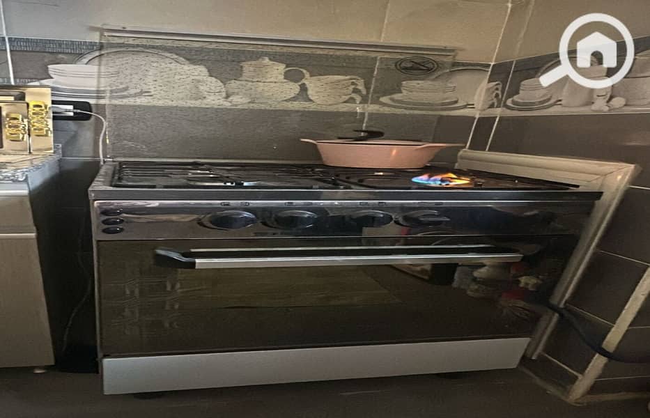 5 1b83bc90-2a64-437a-bd88-f842c08895c3. jpg