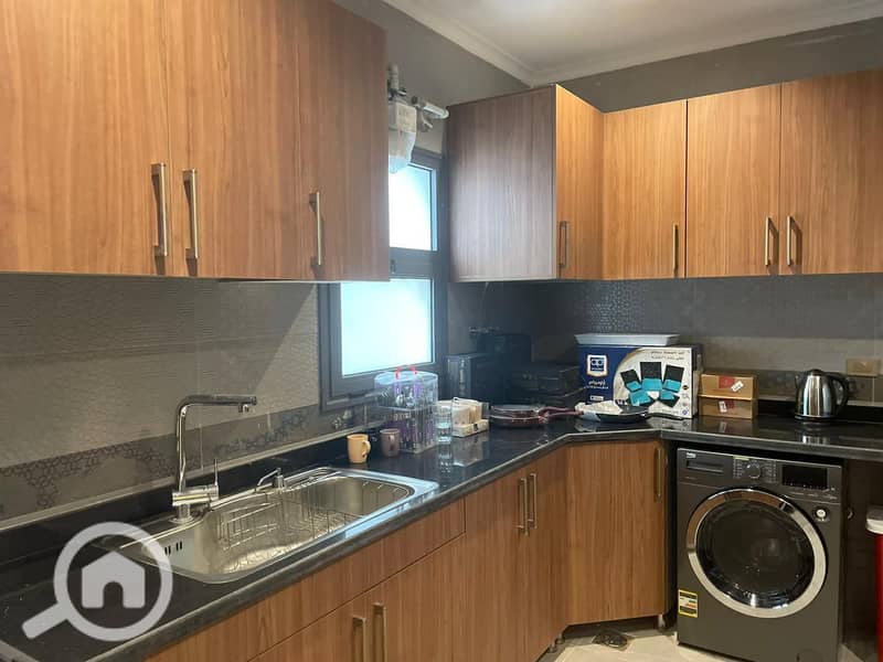 17 d18208d0-c871-43b8-b101-98ad2dc39887. jpg