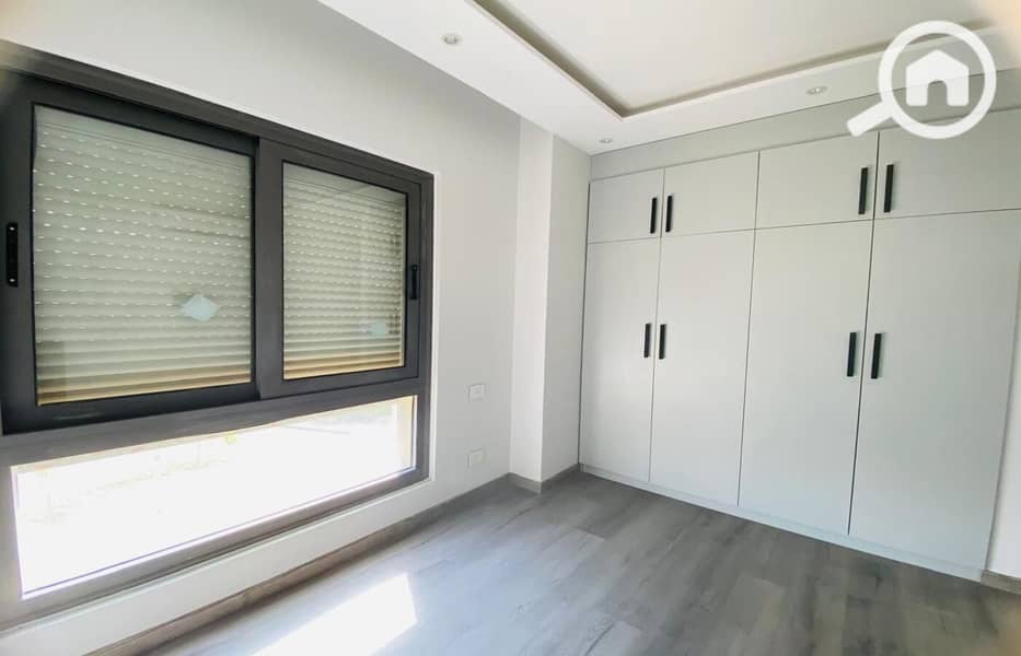 15 d18b4719-f2a8-4964-99d7-afb342fa1bc1. jpg