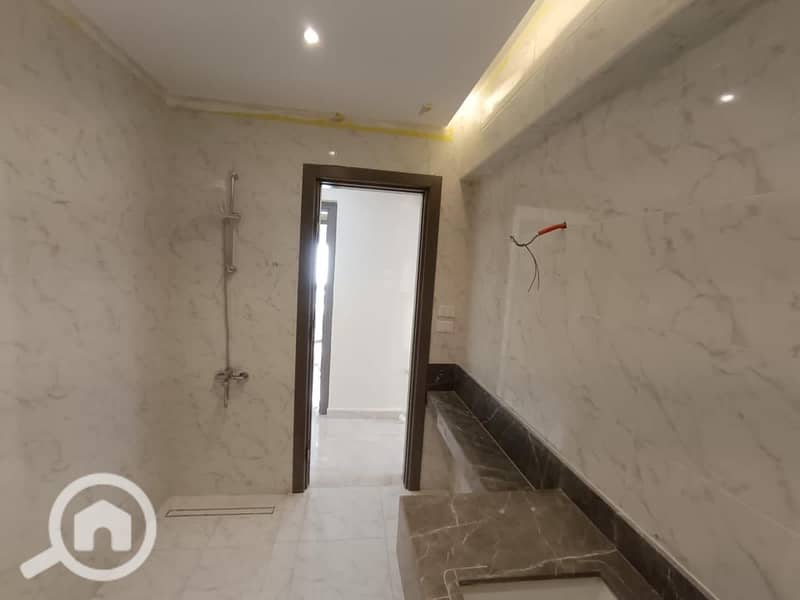 15 f1e2d134-5519-404a-8ed1-544b334b7e70. jpg