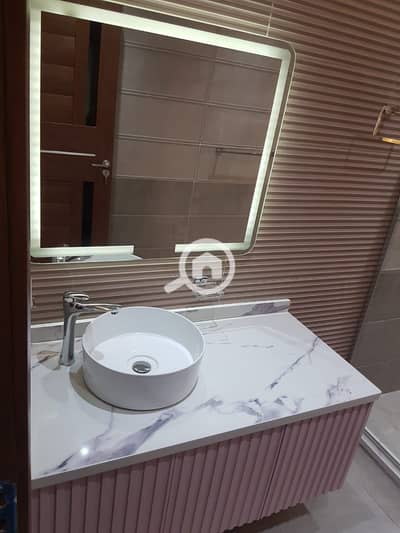 شقة 4 غرف نوم للايجار في القاهرة الجديدة، القاهرة - IMG-20250924-WA0021. jpg