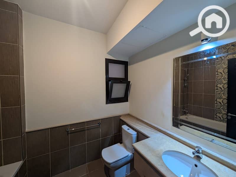 5 IMG-20251004-WA0108. jpg