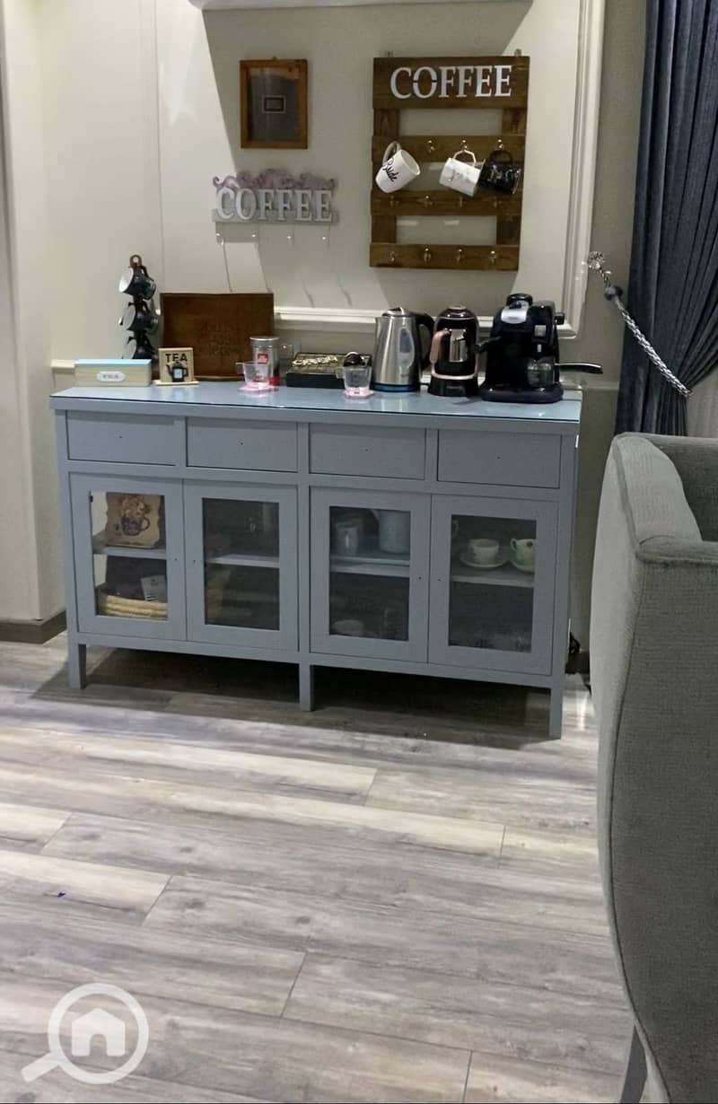 4 fcab71c5-7838-4b80-8dd4-79695a62e01c. jpeg