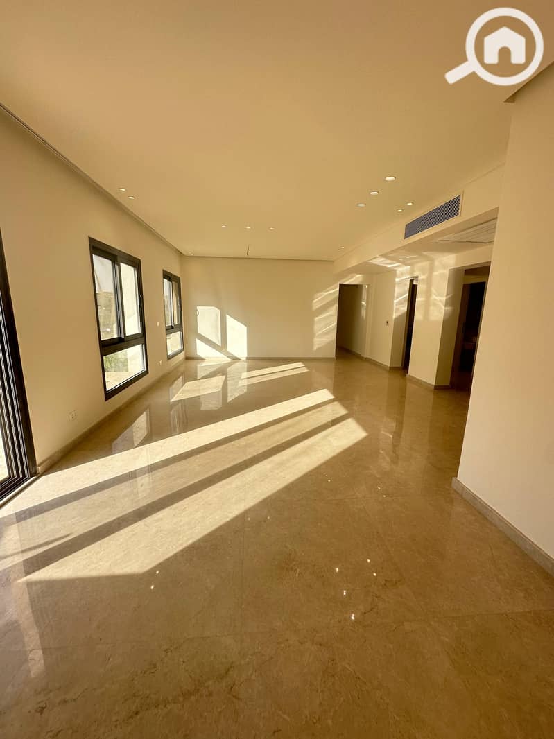 2 803f36f9-dc40-4d5f-a92c-8acc476cec55. jpg