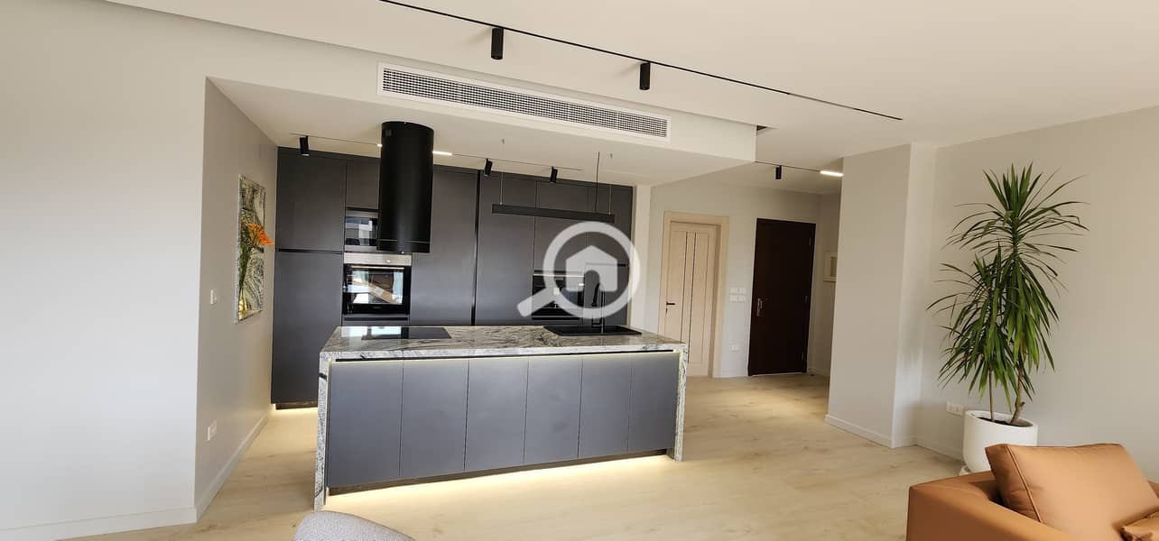 11 394e1023-22c9-46b7-ba51-6e6ff3d7e7be. jpeg