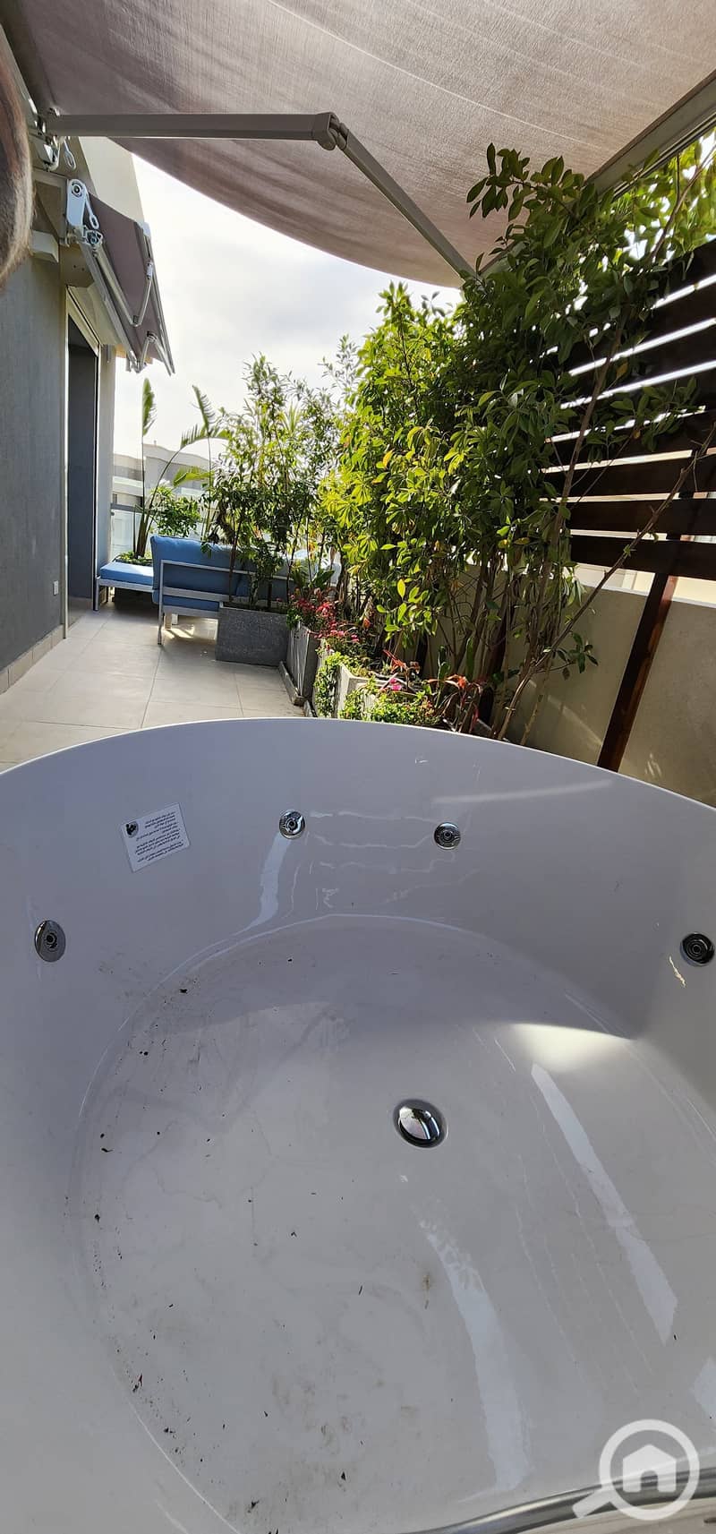 12 52c07aa5-a359-47aa-9b7a-9e49d52c75ad. jpeg