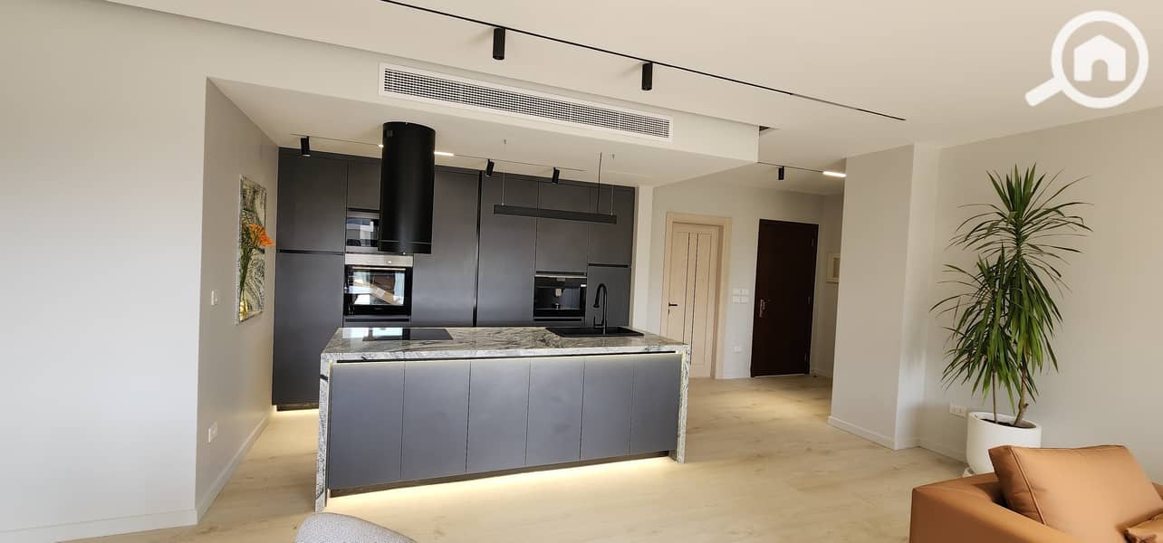 20 394e1023-22c9-46b7-ba51-6e6ff3d7e7be. jpeg