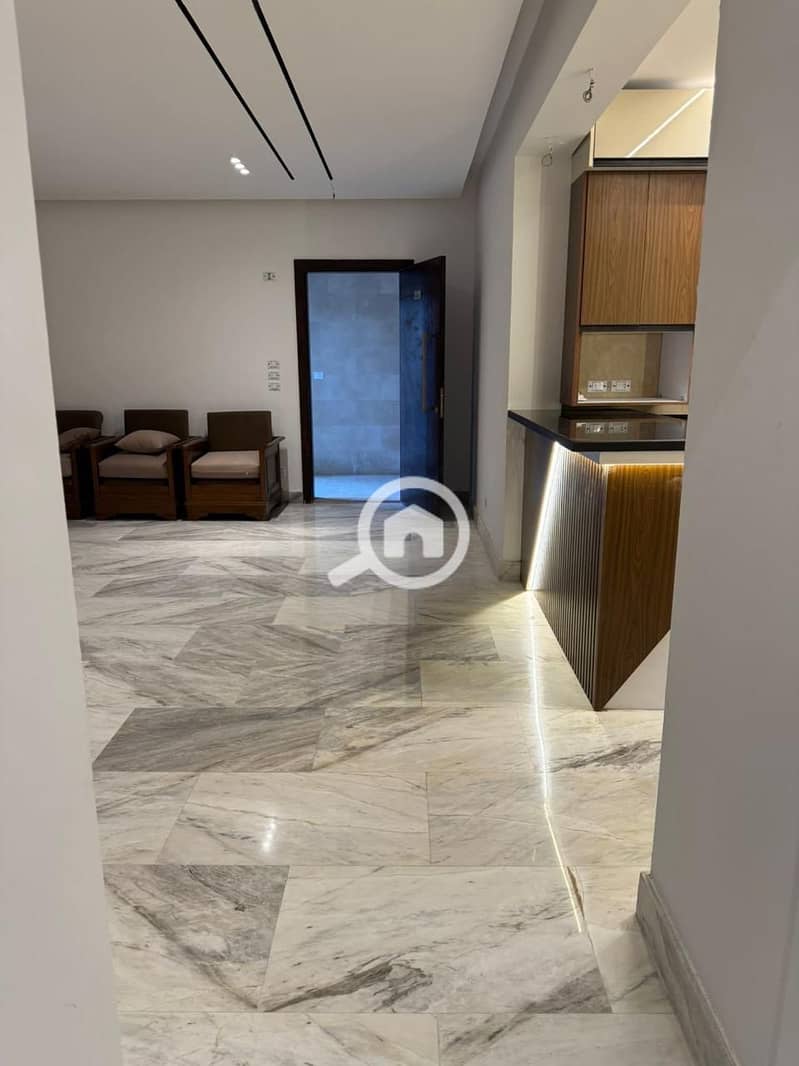 5 6b3977ff-0a19-40ec-8114-4004dee32165. jpeg