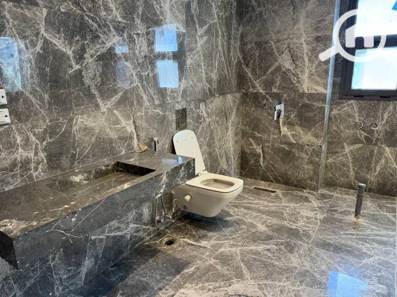 6 27ce6bac-e095-4f6b-9157-27367e9f54f1. jpeg