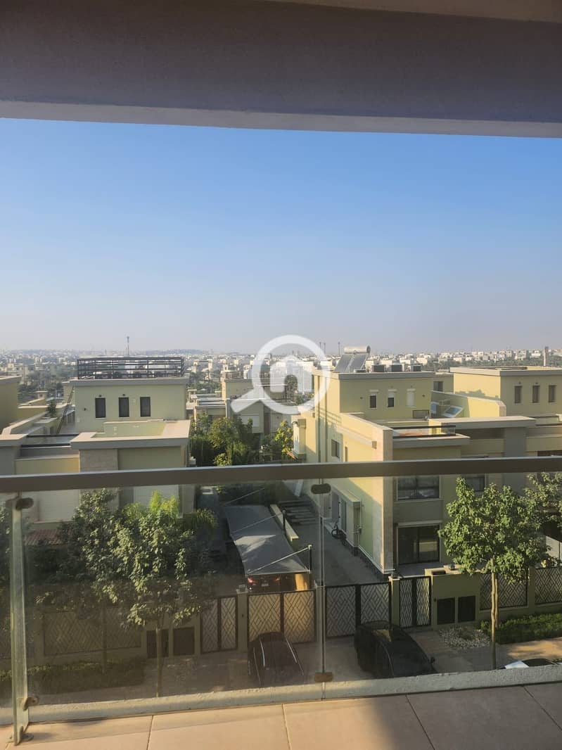 3 61eec4ec-e3f2-415d-b9cc-5cefdf615ad0. jpeg