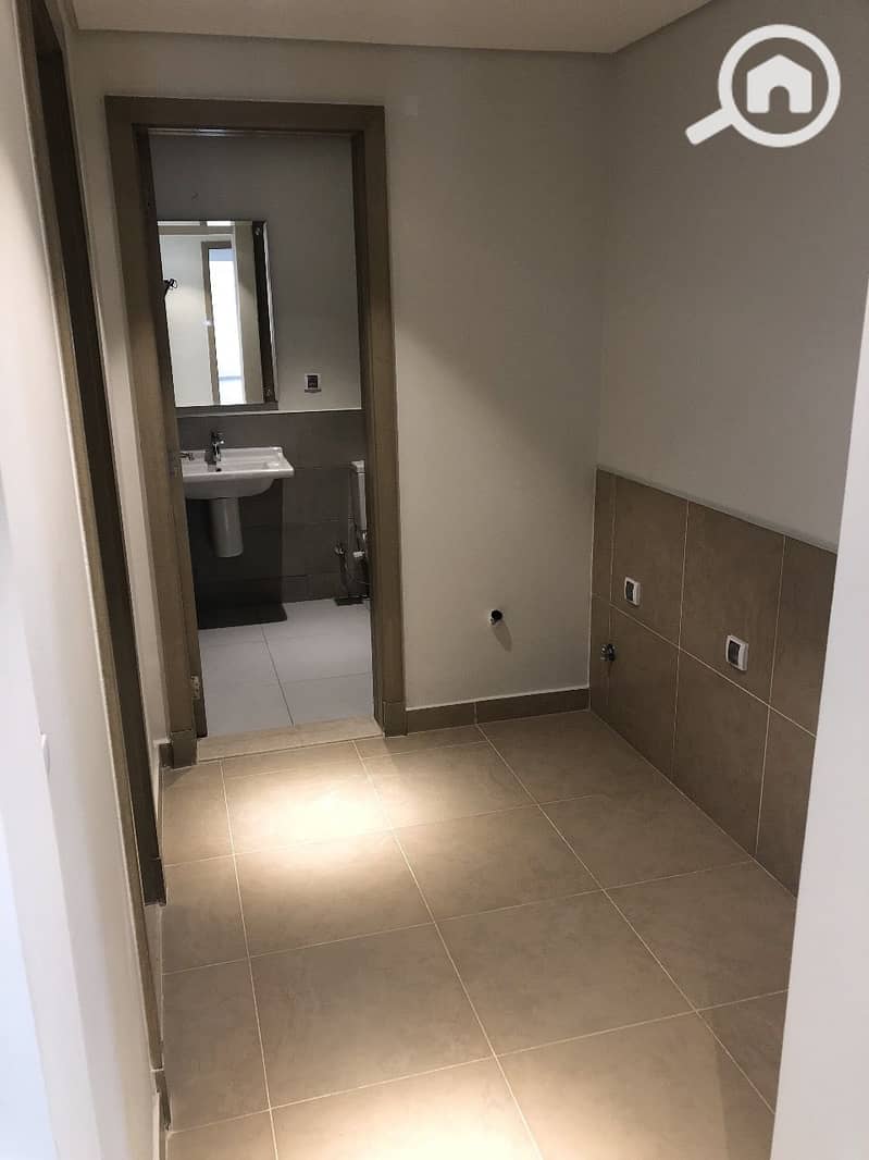 5 ae2e0e48-e995-4446-8e41-9d30805a27e7. jpeg