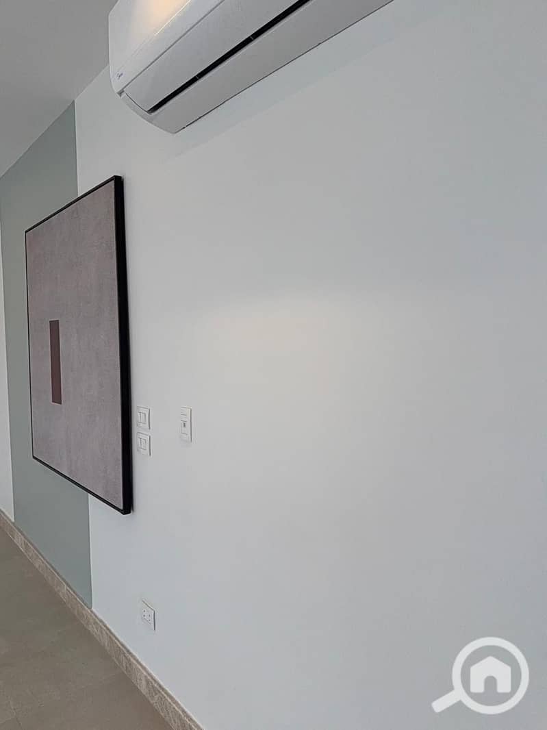 15 1b8f956d-1c66-4ac7-96a5-0efefe4ad38d. jpeg