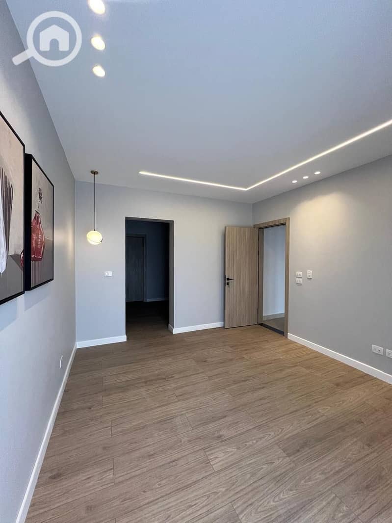 20 94f2cc21-435a-46af-82cd-5252dd8947fe. jpeg