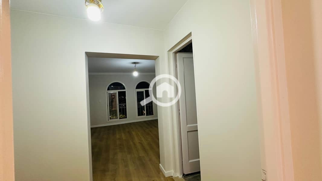 4 1fdc41bf-a6f6-4c10-884a-7ffece621822. jpeg