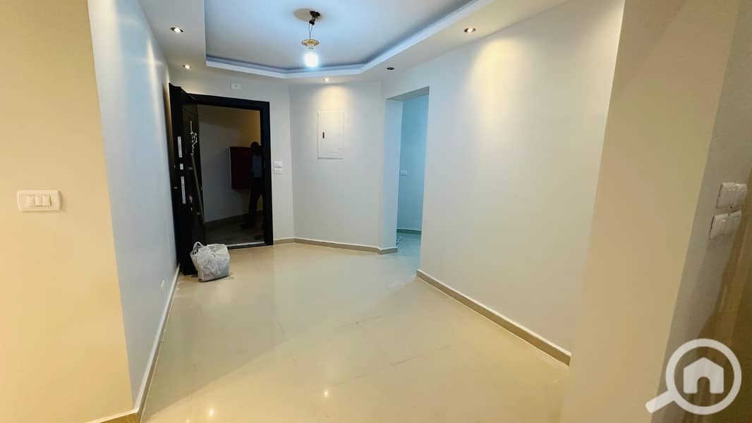 17 290850b0-1465-4eeb-96dc-ecd39cf44a0a. jpeg