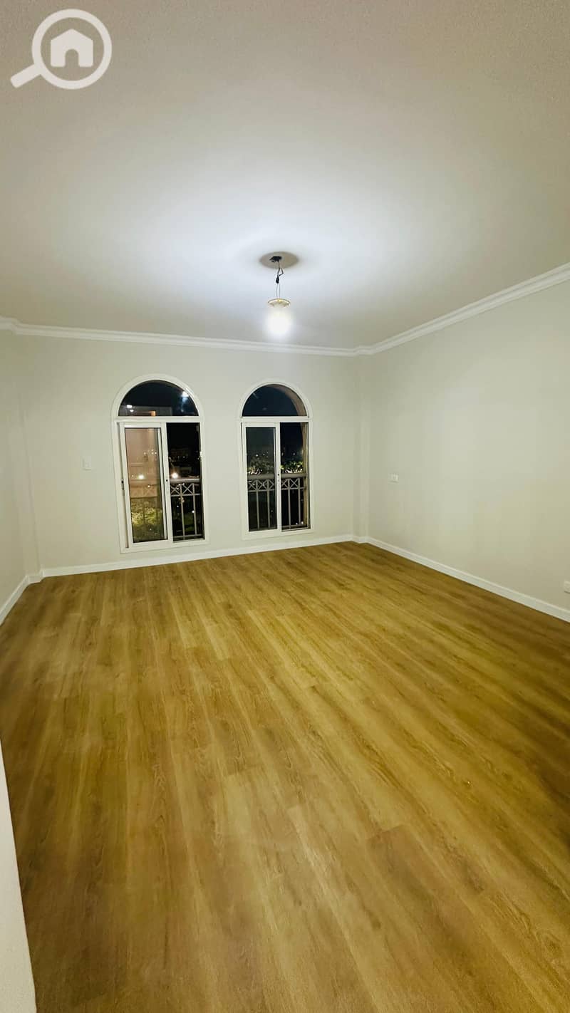 22 f9e74aef-d665-49c4-a55f-832479805047. jpeg