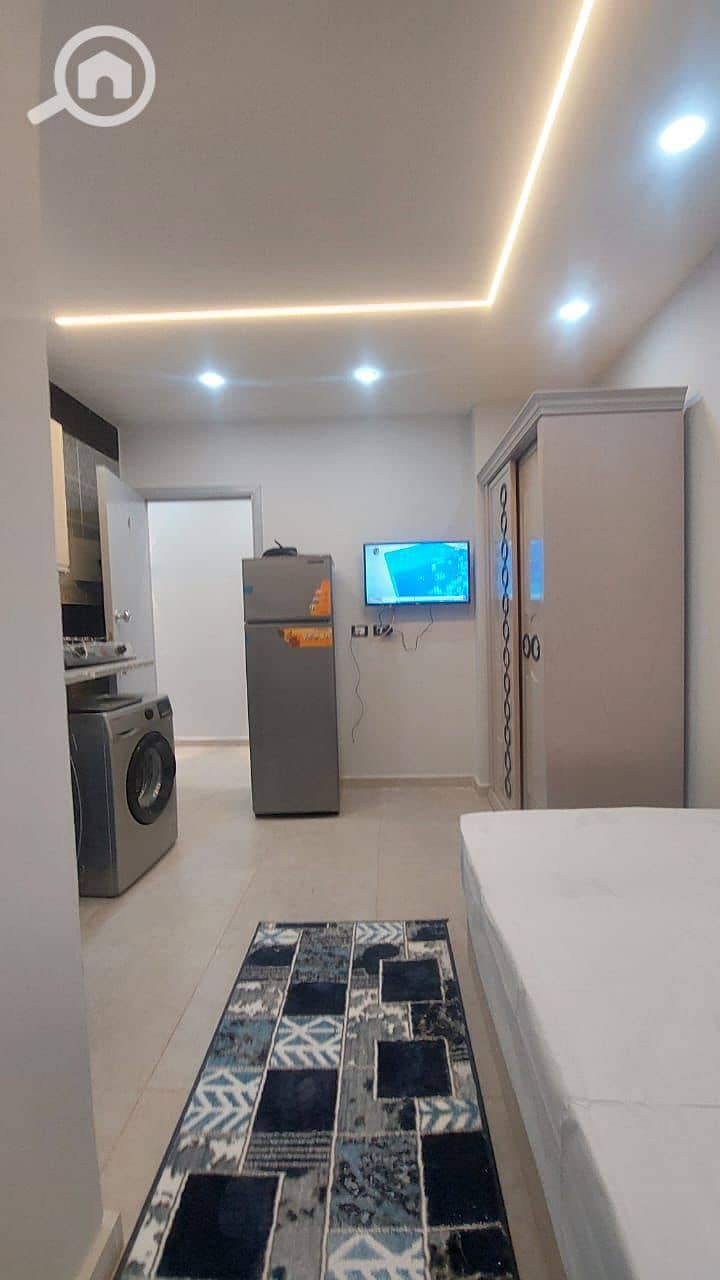 9 af82a83b-735a-4f36-9b7b-481baa4fb4d7. jpeg