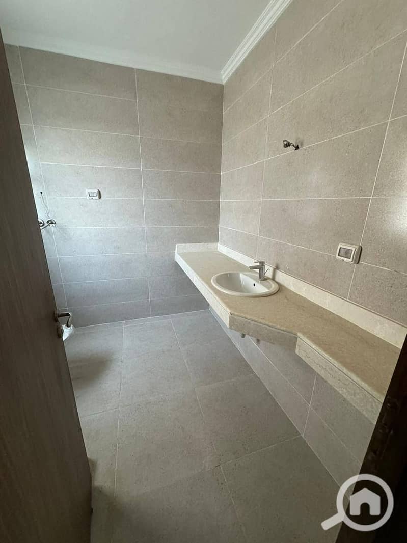 11 497446316_1408426526901325_7801526722159040816_n. jpg