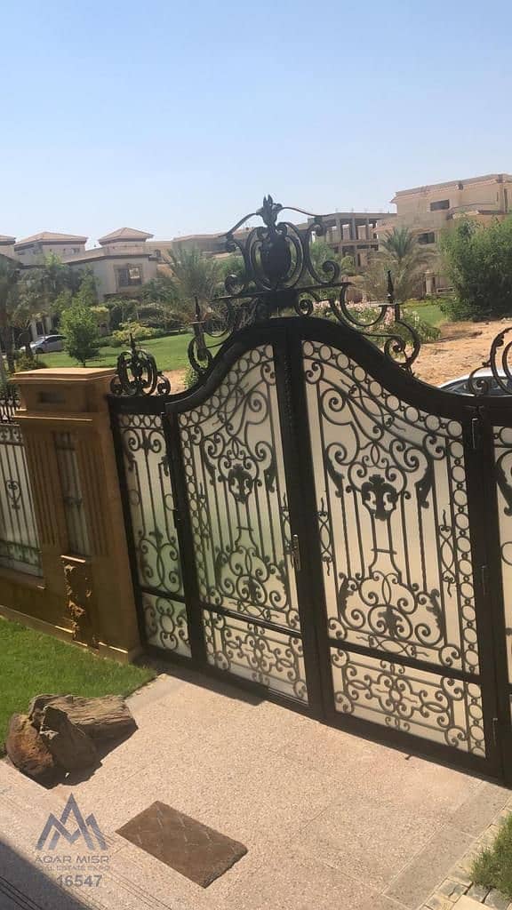 6 فيلا 660م مفروشة فاخرة بحديقة 300م ومسبح خاص فوري (18). jpeg