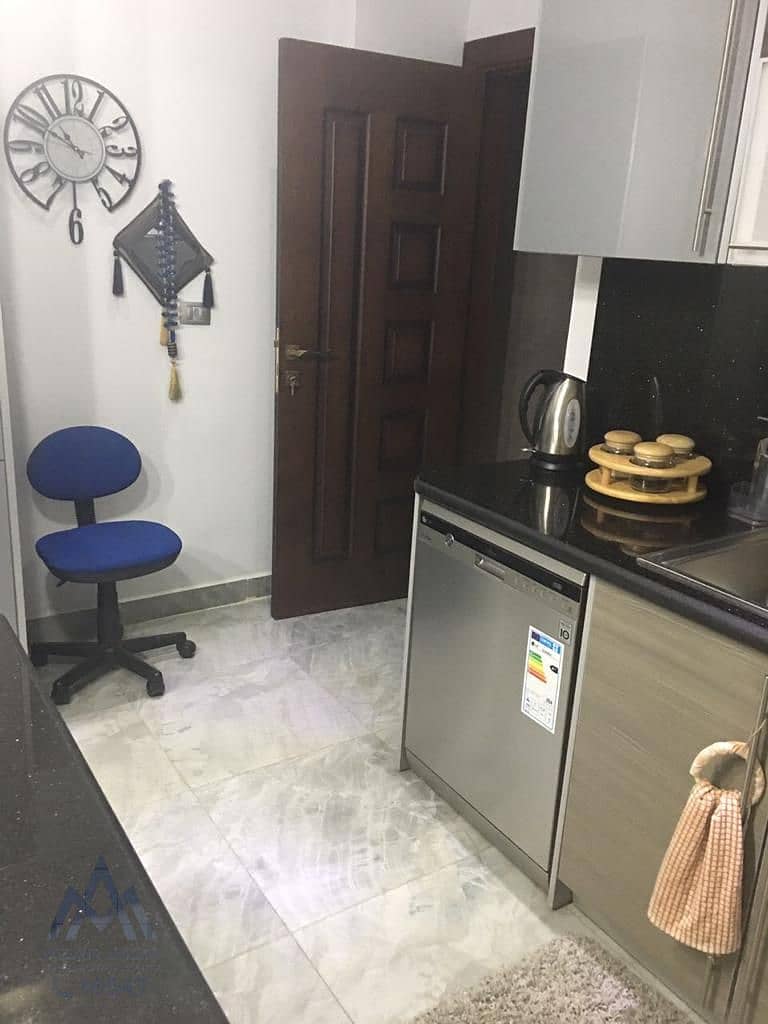 12 فيلا 660م مفروشة فاخرة بحديقة 300م ومسبح خاص فوري (11). jpeg