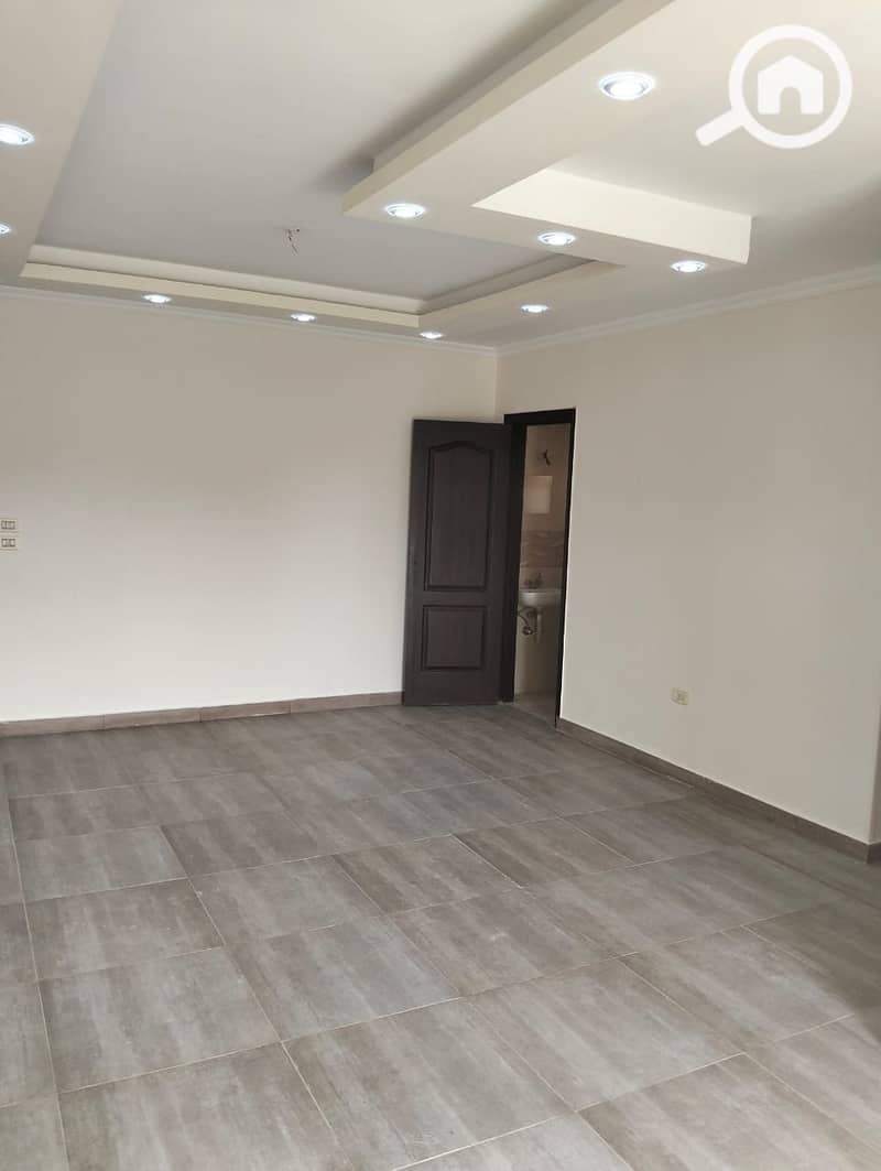 9 edd283fe-49f7-4103-9a99-d9c029c133fe. jpeg