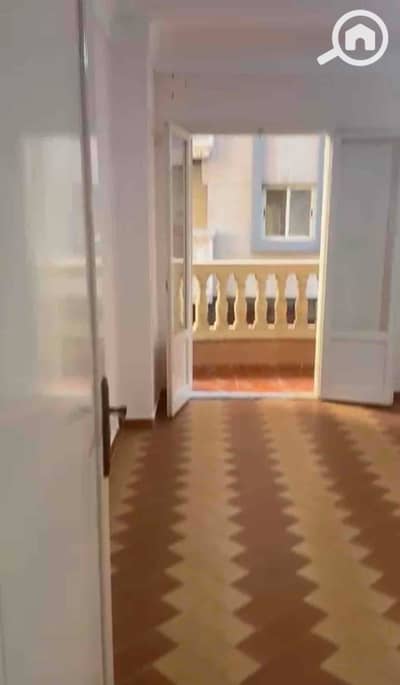3 Bedroom Flat for Rent in Gianaclis, Alexandria - IMG_7737. jpg