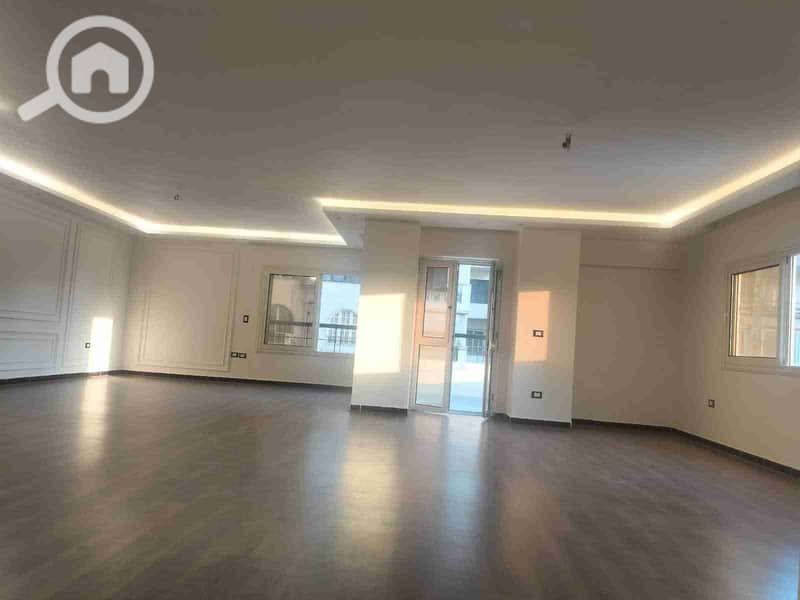 1000411658. jpg 1000411658. jpg