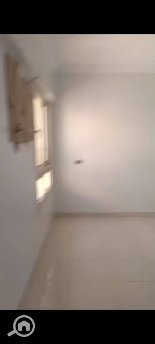 2 690ac2c7-ae14-4651-ab09-bd1553c31112. jpeg