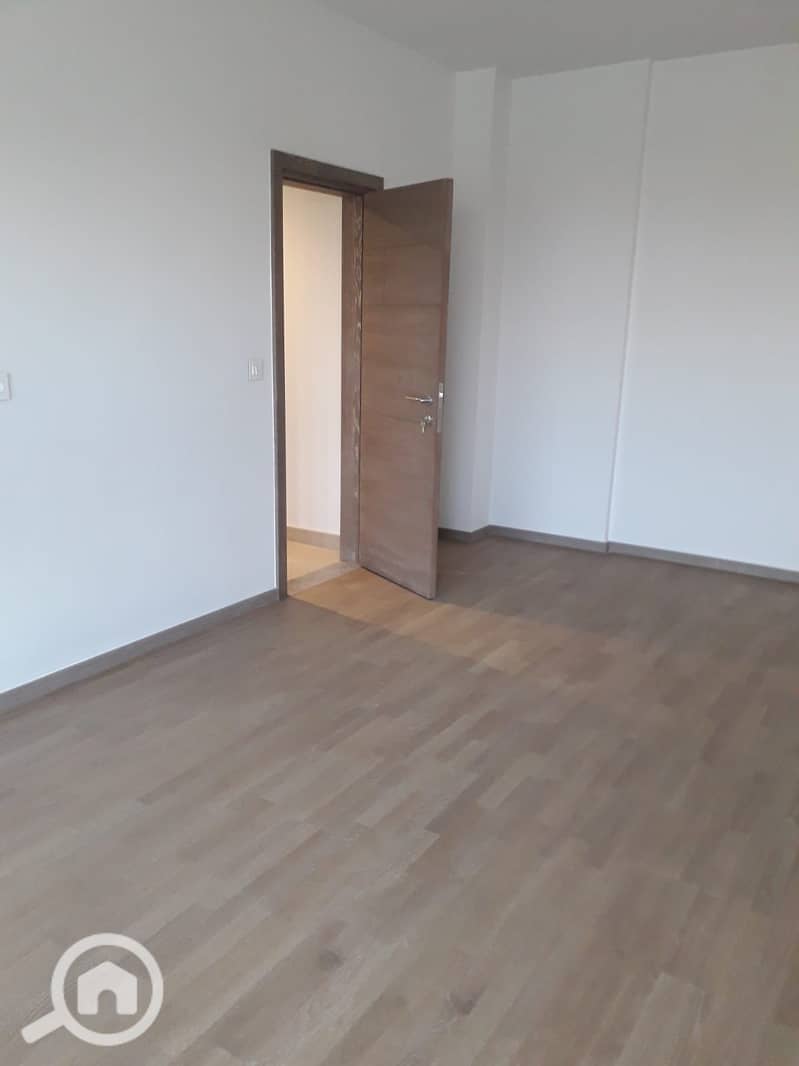 3 65b73ea7-9ed4-43a4-90fd-e5d6dd6486b9. jpg