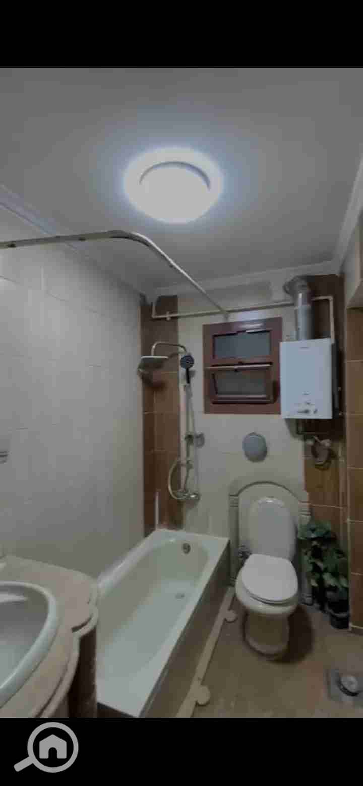 9 Screenshot_20251006-135451_WhatsAppBusiness. jpg