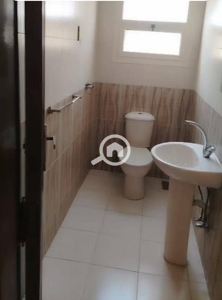 8 9a5c3bed-b5a9-40b0-bca0-05e63b97da29. jpeg
