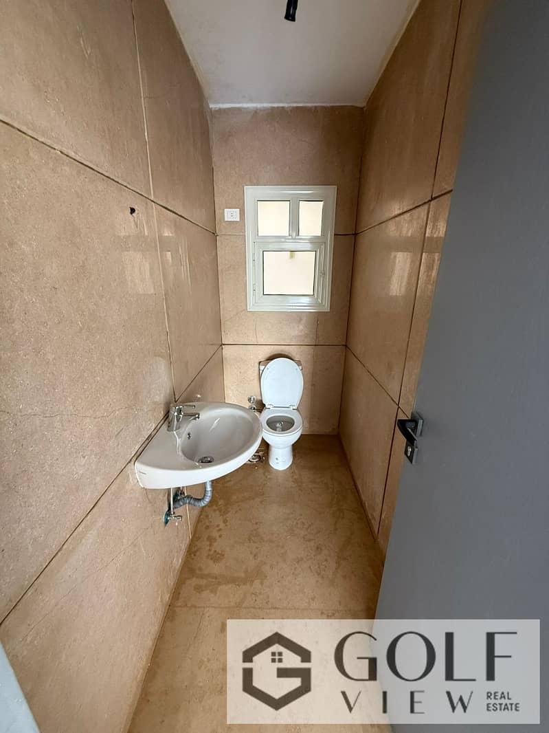 9 WhatsApp Image 2025-10-13 at 11.31. 48_00f9ce59. jpg