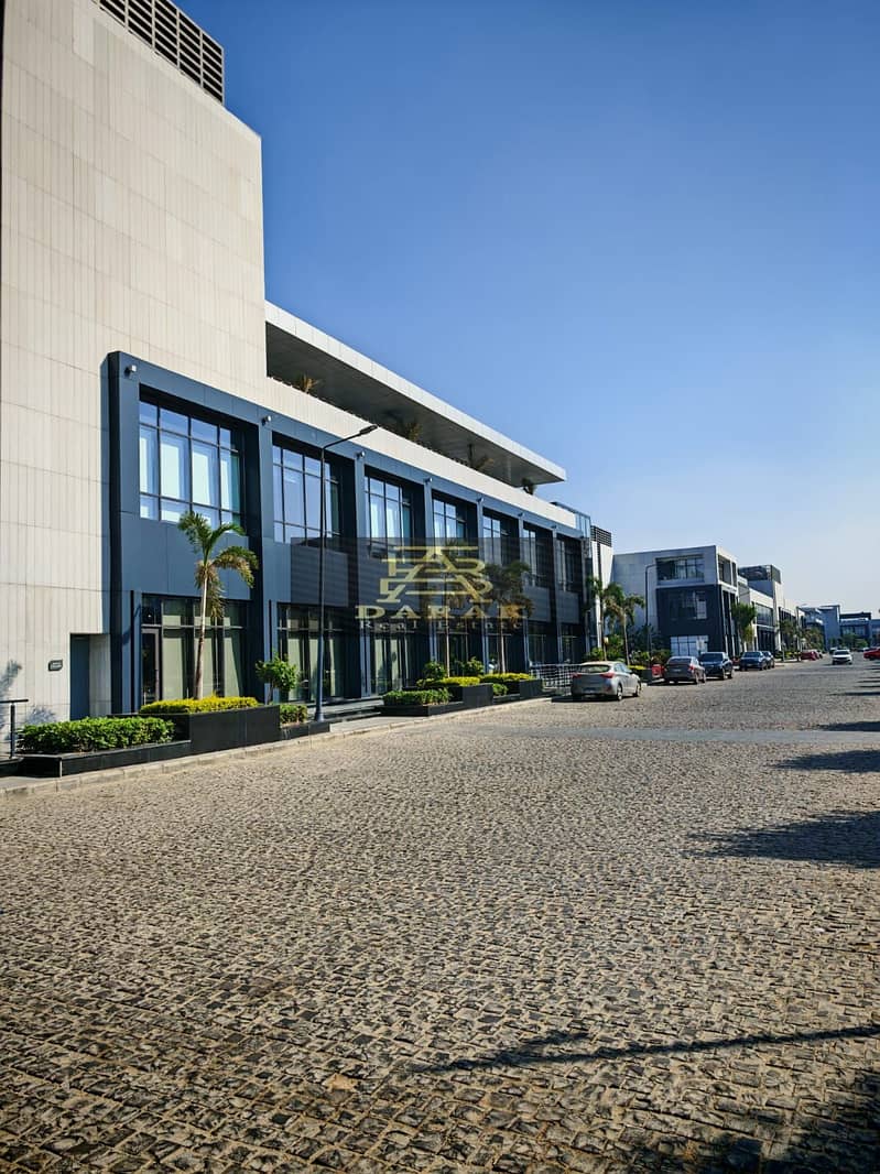 WhatsApp Image 2025-09-27 at 4.19. 19 PM. jpeg WhatsApp Image 2025-09-27 at 4.19. 19 PM. jpeg