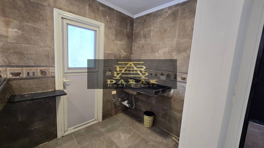 5 WhatsApp Image 2025-10-07 at 6.30. 04 PM (1). jpeg