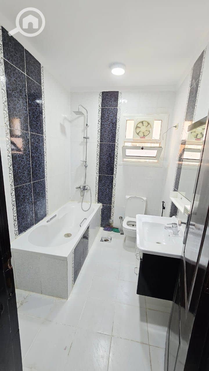 6 IMG-20250812-WA0249. jpg