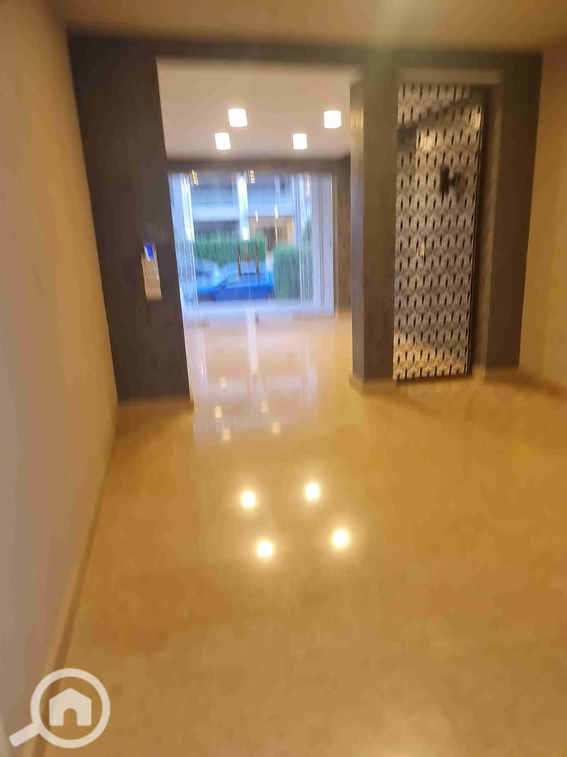 5 20251010_182028. jpg