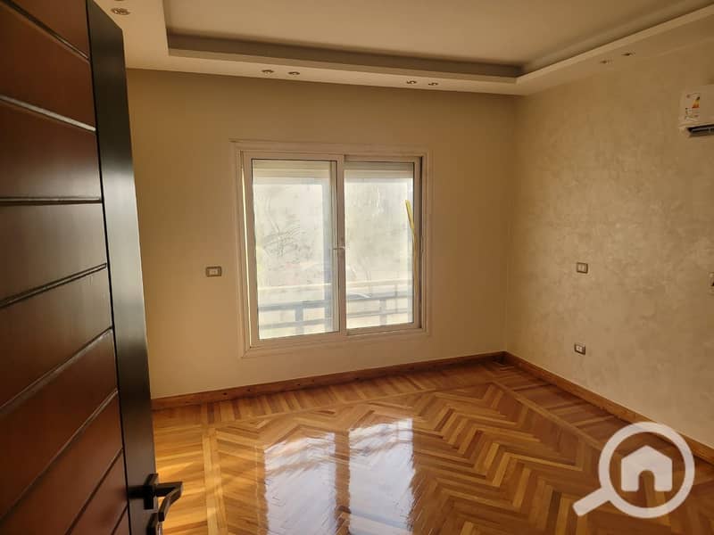 12 WhatsApp Image 2024-10-18 at 7.32. 41 PM (1). jpeg