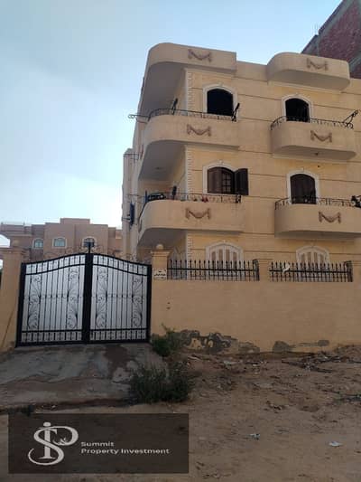 فیلا 3 غرف نوم للبيع في العاشر من رمضان، الشرقية - IMG-20251013-WA0019. jpg