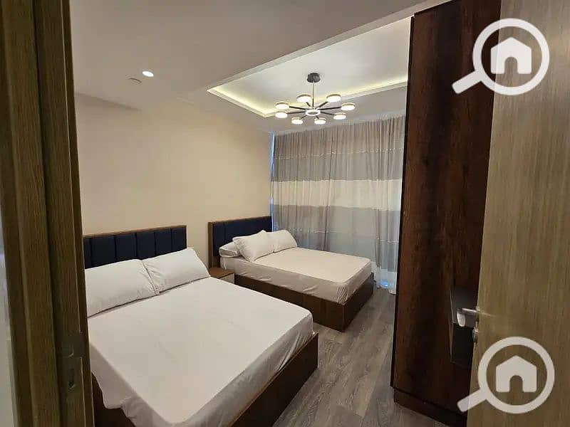 13 32005271-800x600. jpg