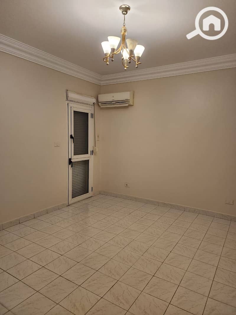 4 WhatsApp Image 2025-10-12 at 6.36. 13 PM (2). jpeg