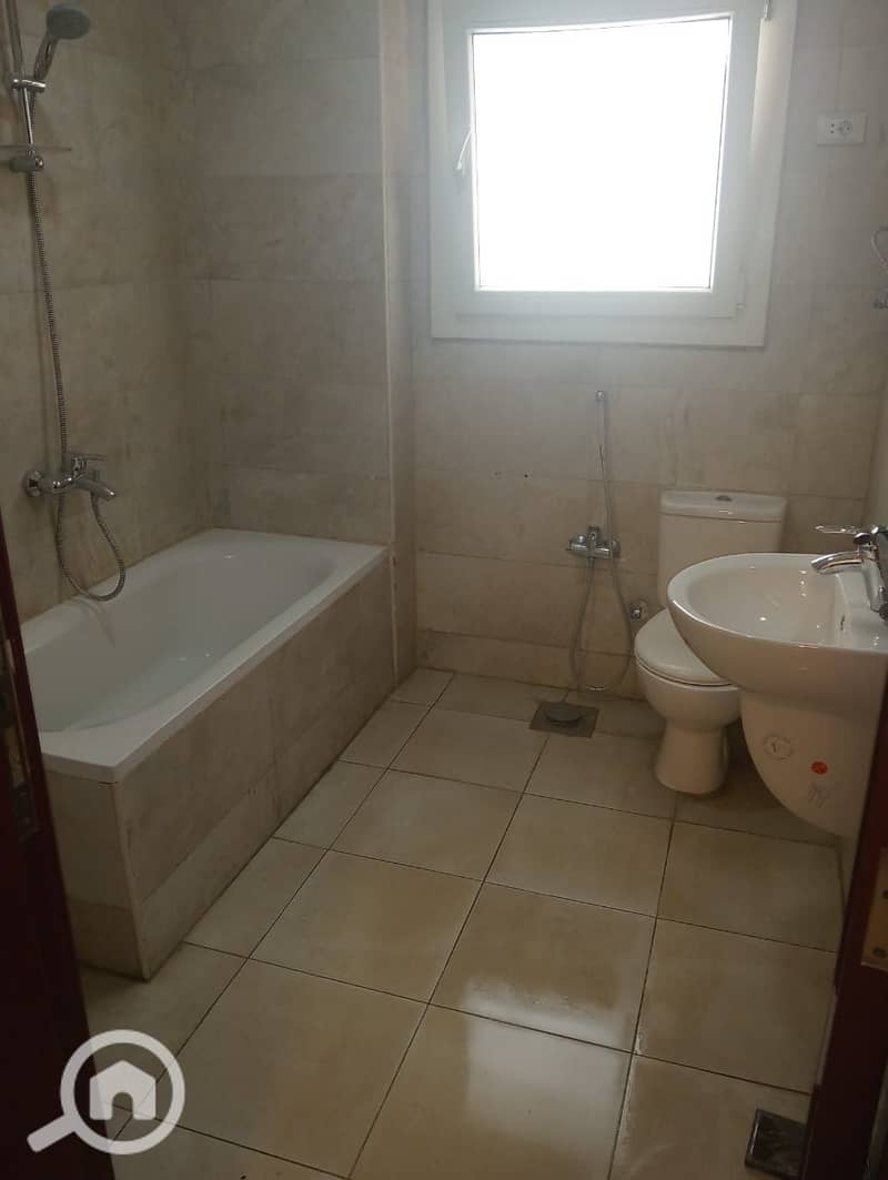 11 IMG-20251013-WA0560. jpg
