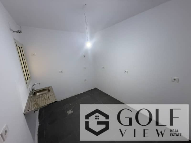 5 WhatsApp Image 2025-10-13 at 13.25. 32_8bcf7ba7. jpg