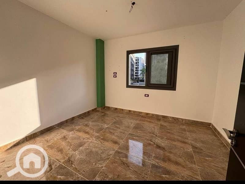 7 WhatsApp Image 2025-10-13 at 1.15. 49 PM. jpeg