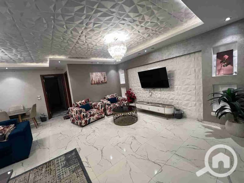 1000354635. jpg 1000354635. jpg