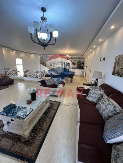 5 Bedroom Villa for Sale in Shorouk City, Cairo - 4ade8332-581d-41e7-b8b5-820a155faf0b. jpg