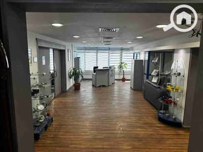 مکتب  للايجار في مصر الجديدة، القاهرة - 1000224192. jpg