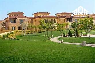 3 Bedroom Flat for Sale in New Cairo, Cairo - th (5). jpg