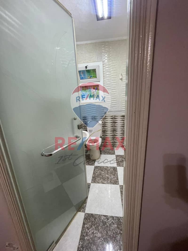16 edbeae15-0166-42a2-a752-c4bfdfc1be2d. jpeg